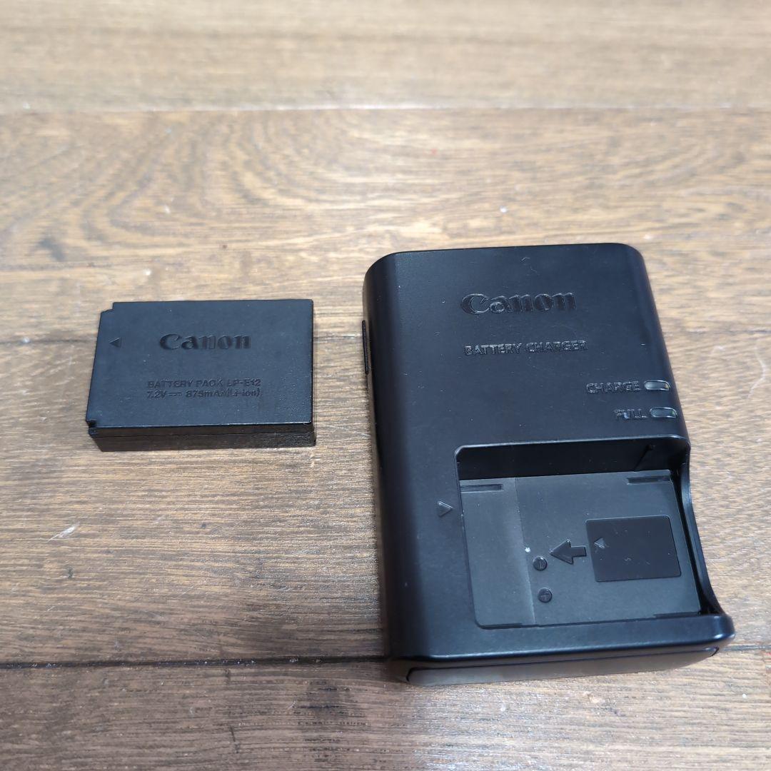 レンズ無し値引きします。キャノン　KISS　M２　ホワイト