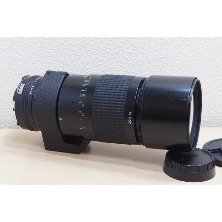 Nikon Ai-S NIKKOR 300mm F4.5 三脚座付き