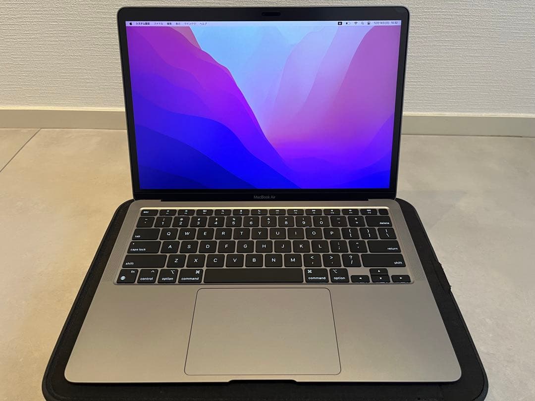 M1 MacBook Air 8GB 256GB USキーボード スリーブ付属