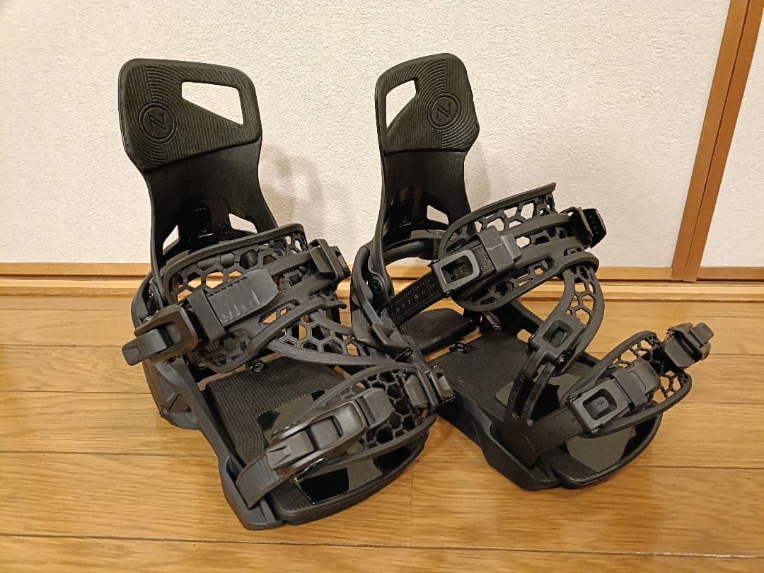 【本日限り】Nidecker supermatic Mサイズ　スーパーマチック