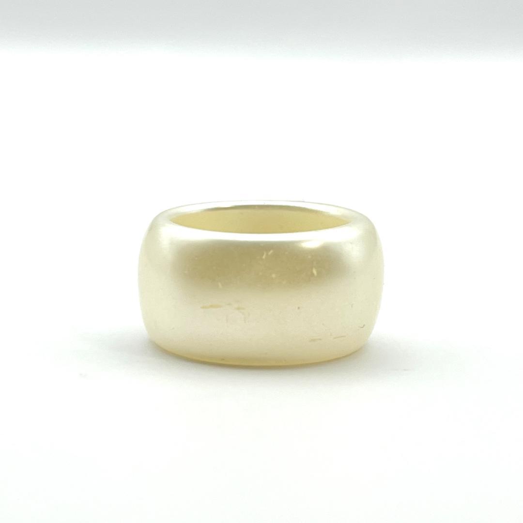 CHANEL シャネル ココマーク プラスチック リング クリーム シルバー