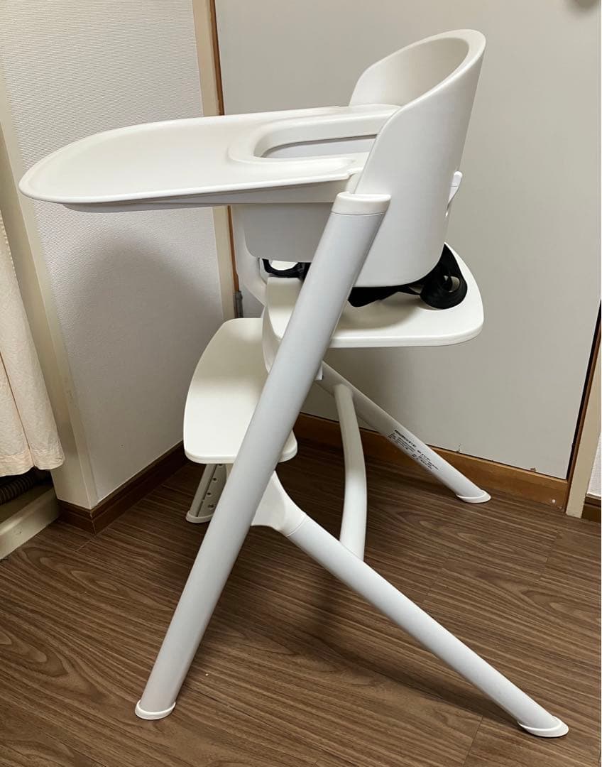 ⭐️美品⭐️YATOMI NOVUS ノウス ベビーチェア ハイチェア ホワイト