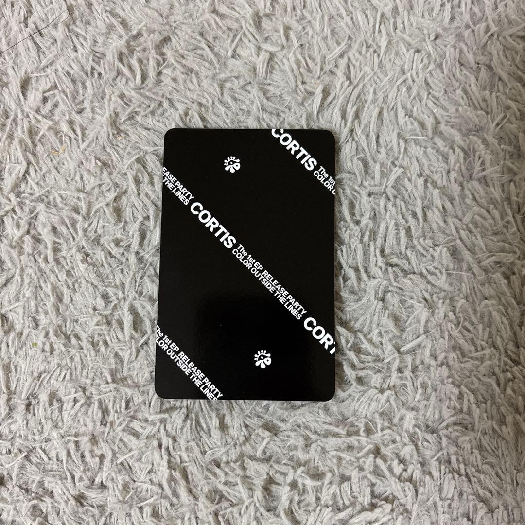 cortis 団体 ショーケース ショケ トレカ