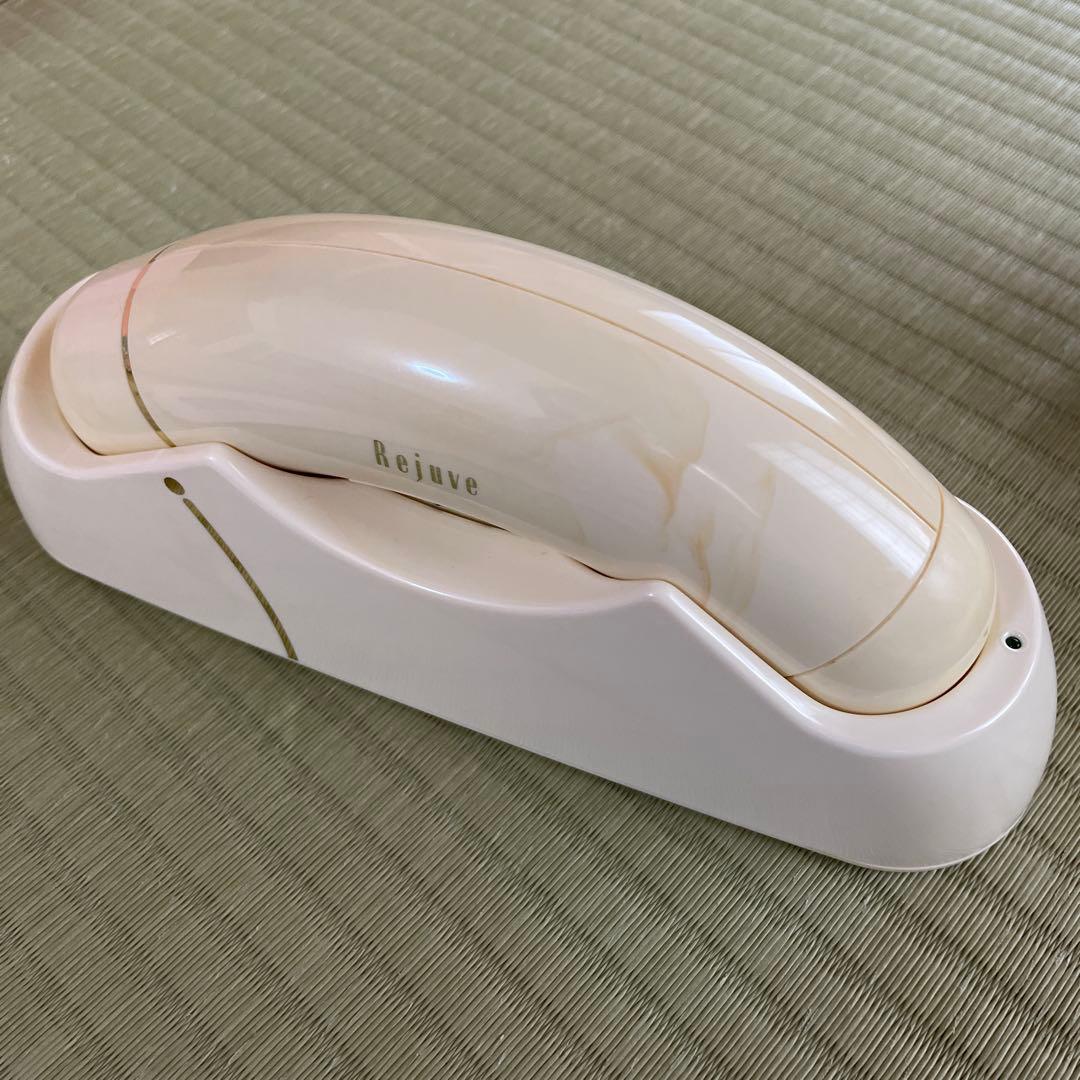 リジューヴェ　美顔器