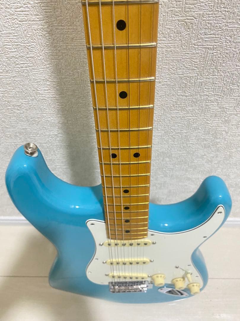 美品　FENDER PLYER II ストラトキャスター数日で終了予定となります