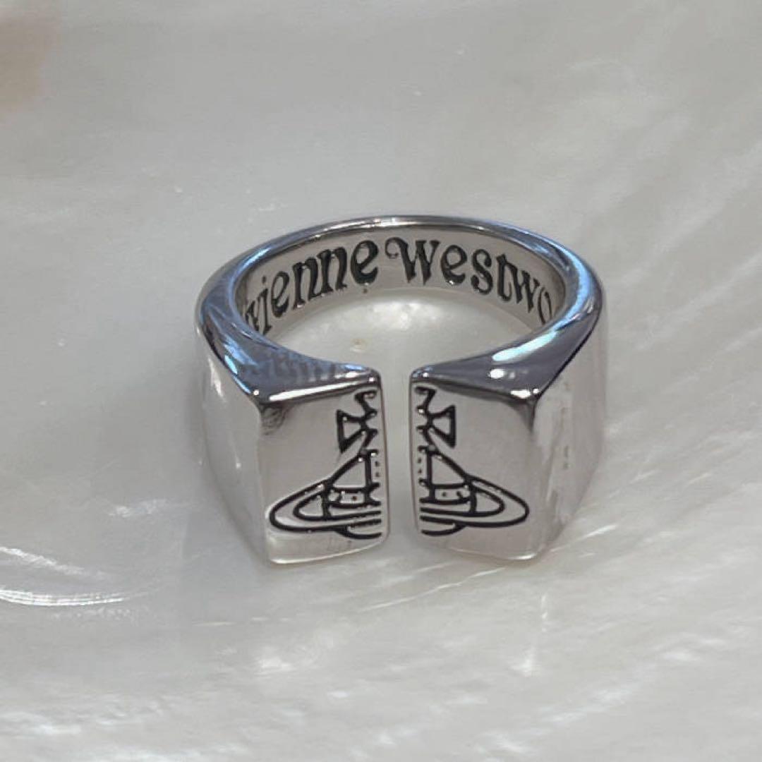 Vivienne Westwoodシルバー リング