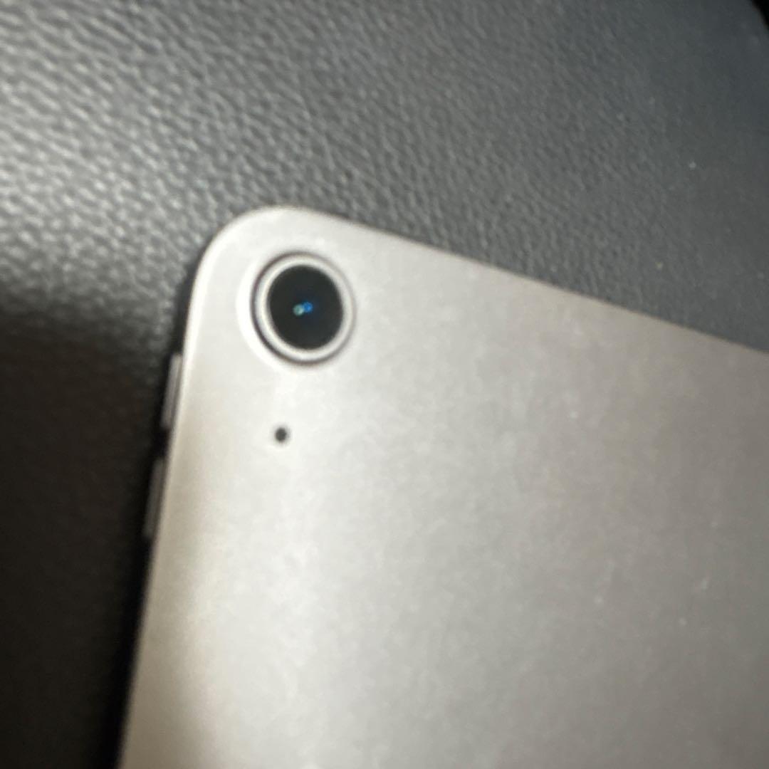 Apple iPad シルバー 本体　AIR4 air4