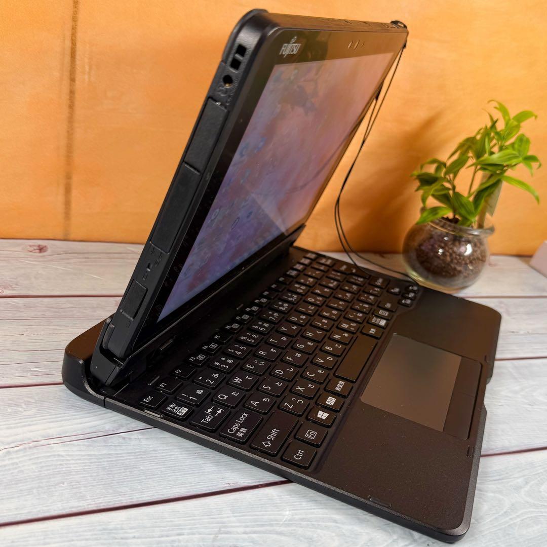 Fujitsu タブレットノートPC 8GB SSD