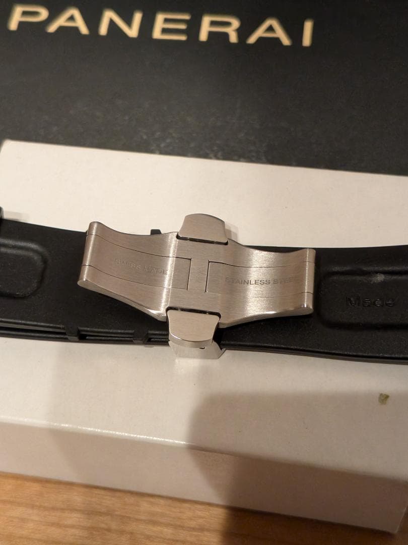 PANERAI 純正Dバックル、純正ブラックラバーベルト