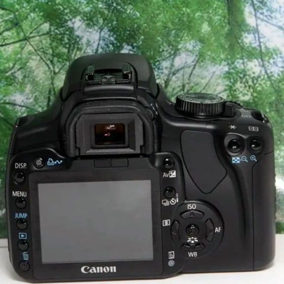 ❤️Canon kissX☆スマホ転送OK&初心者向け軽いカメラ♪付属品多数❤️