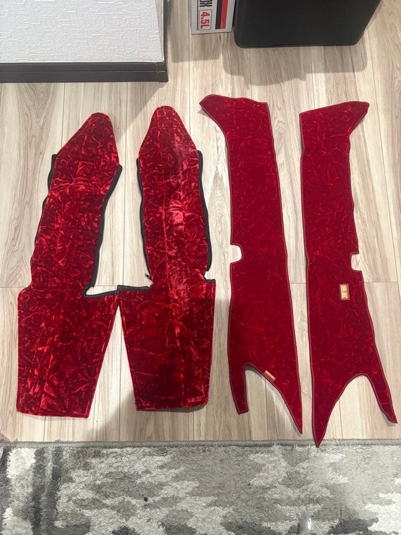 17プロフィア　内装セット　チンチラレッド