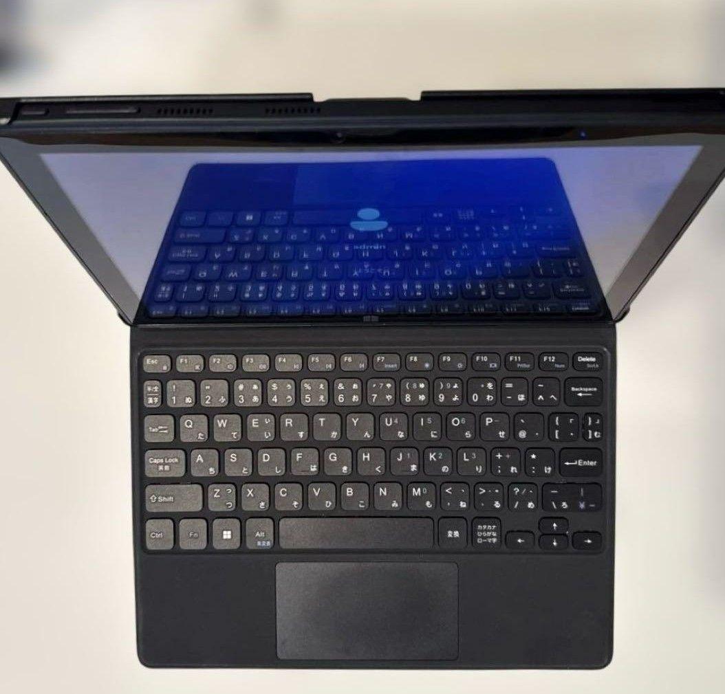 GMJ-10-128タブレットPC新品同様