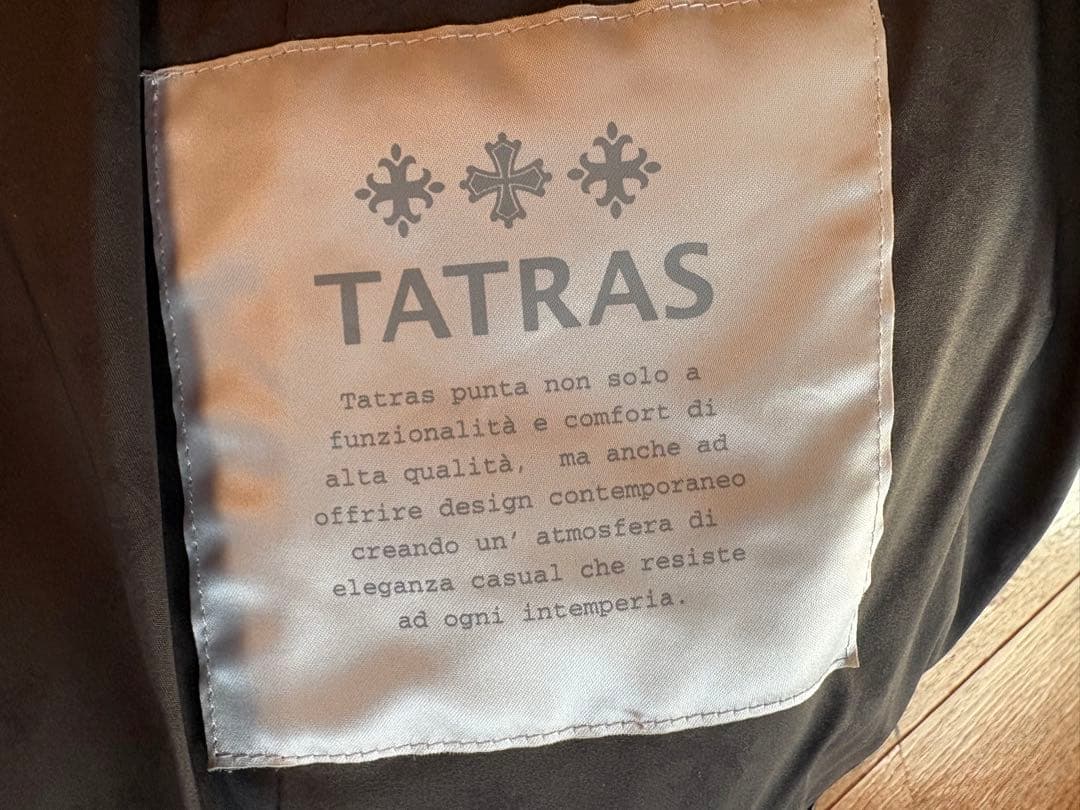 TATRAS ショート丈 ダウンジャケット アーム切替ニット