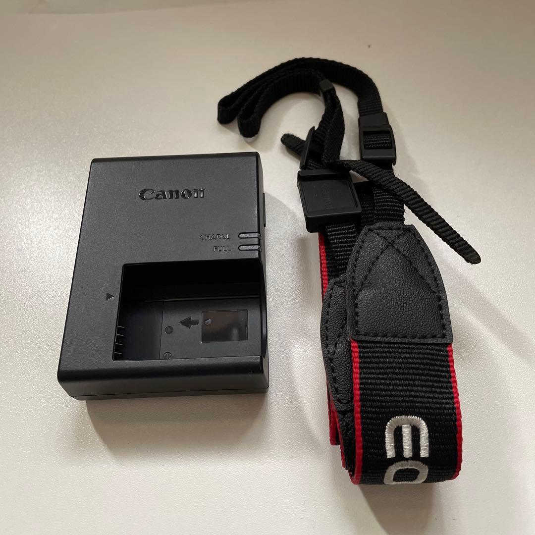 Canon EOS Kiss X9 本体 55-250mmレンズ付き