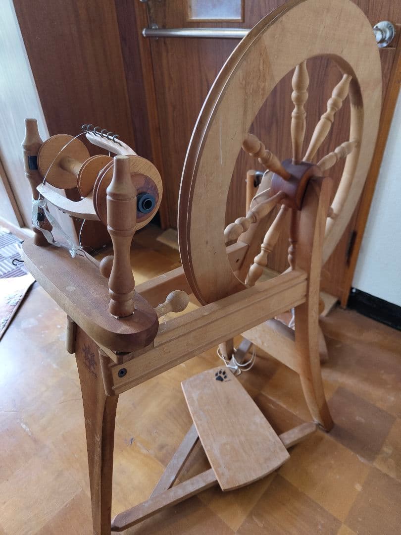 糸紡ぎ機　糸車(ボビン台、ボビン、糸かせ、説明書つき)