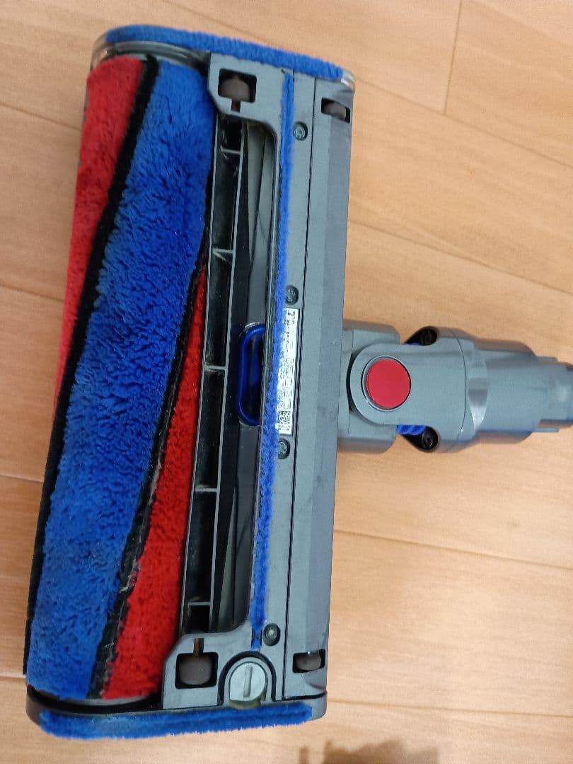 ダイソン V8 コードレスクリーナー SV25　分解洗浄品