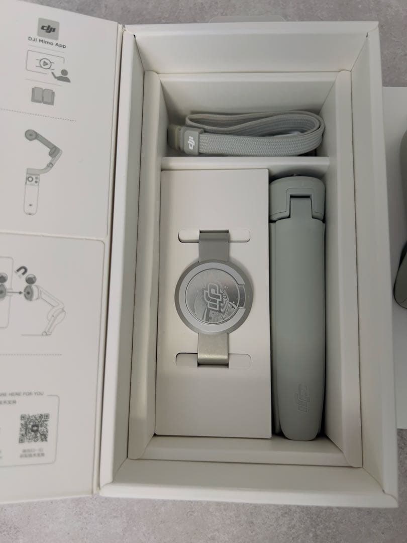 DJI OM 5 スマートフォン用ジンバル