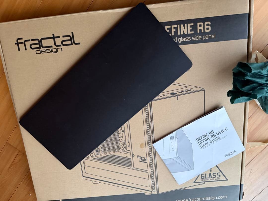 fractal-design Define R6 アクリルカバー付き