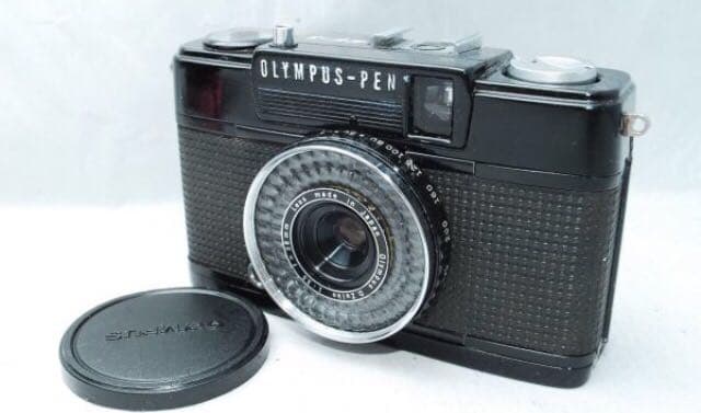 超希少！赤ベロOK！★人気のolympusカメラ★オリンパス EE-3