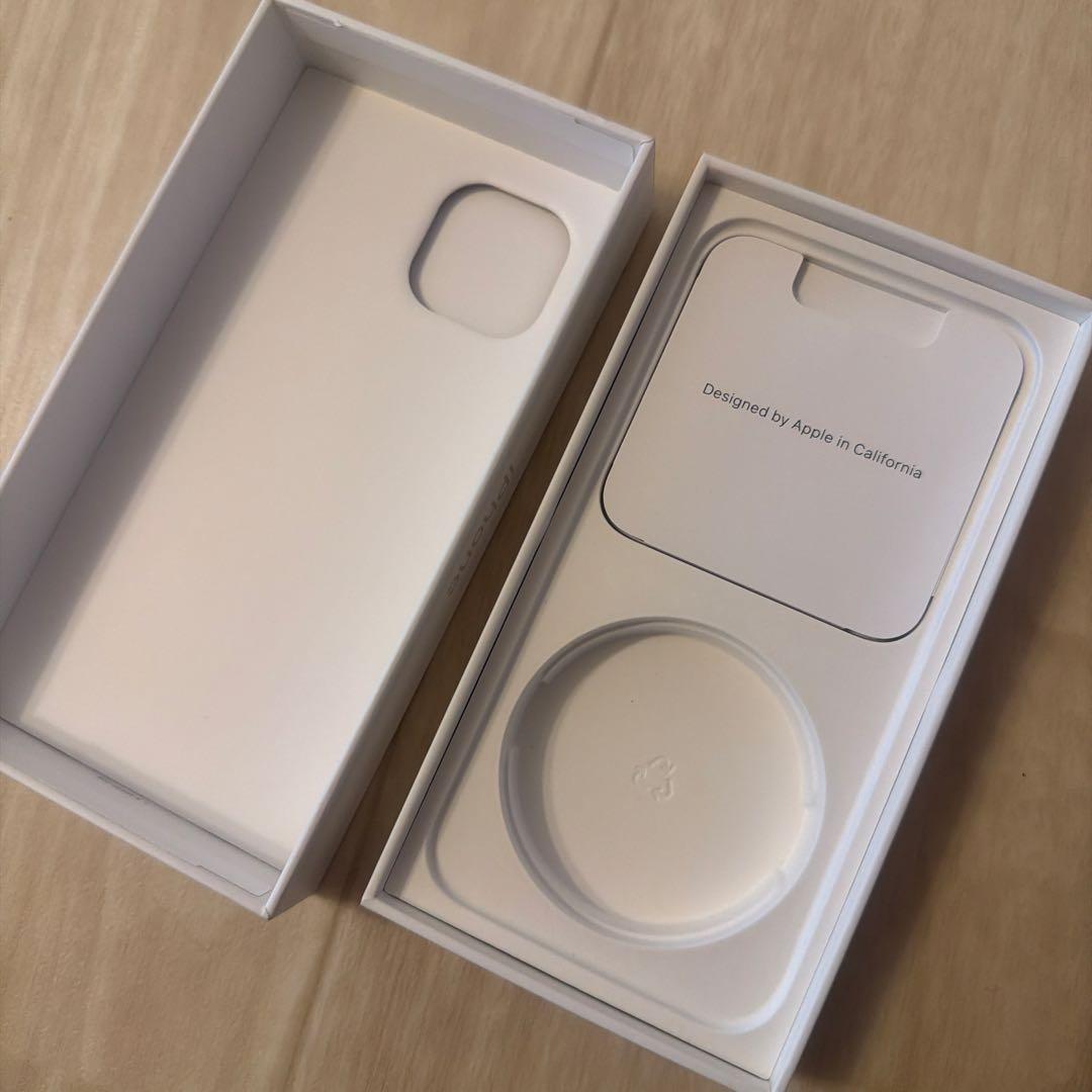 iPhone14パープル(ライラック)