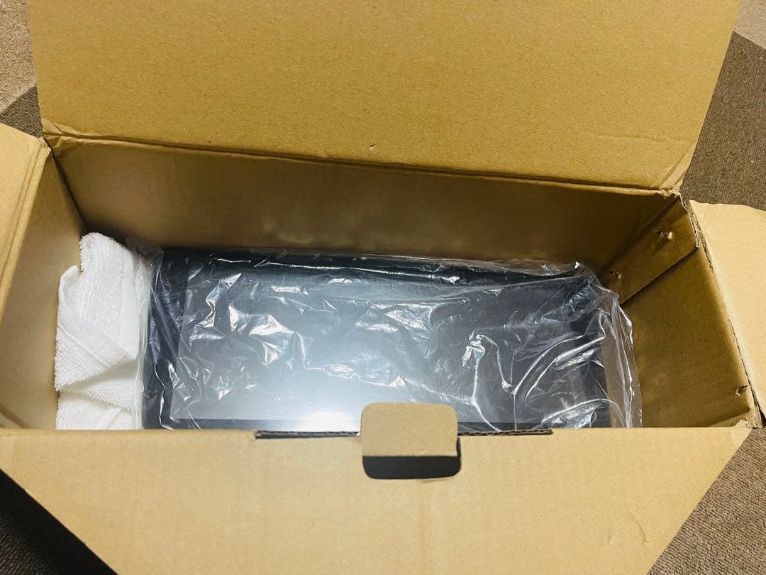 液晶ペンタブレット本体 大型ディスプレイ