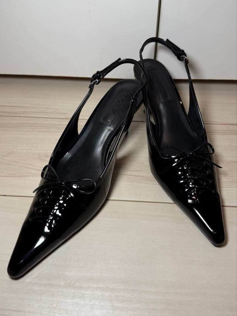 MICHIXSLY POINTED サンダル