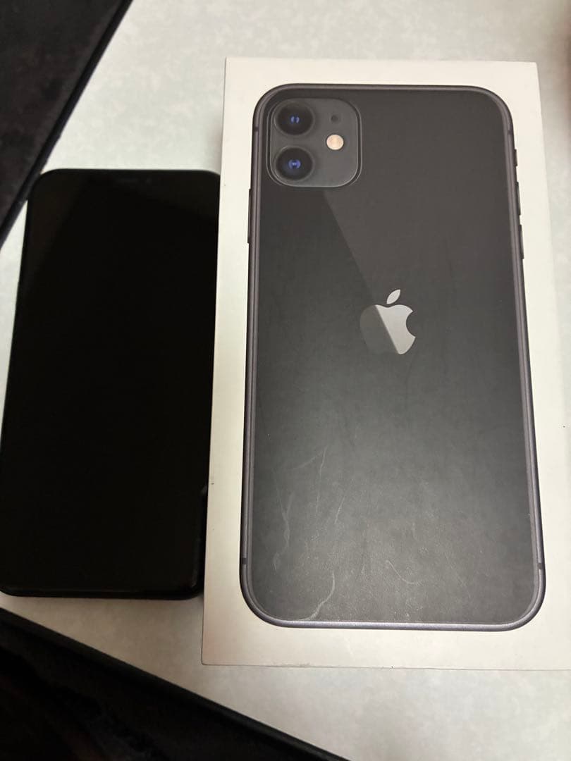 Apple iPhone 11 64Gブラック 本体　SIMフリー　ジャンク品