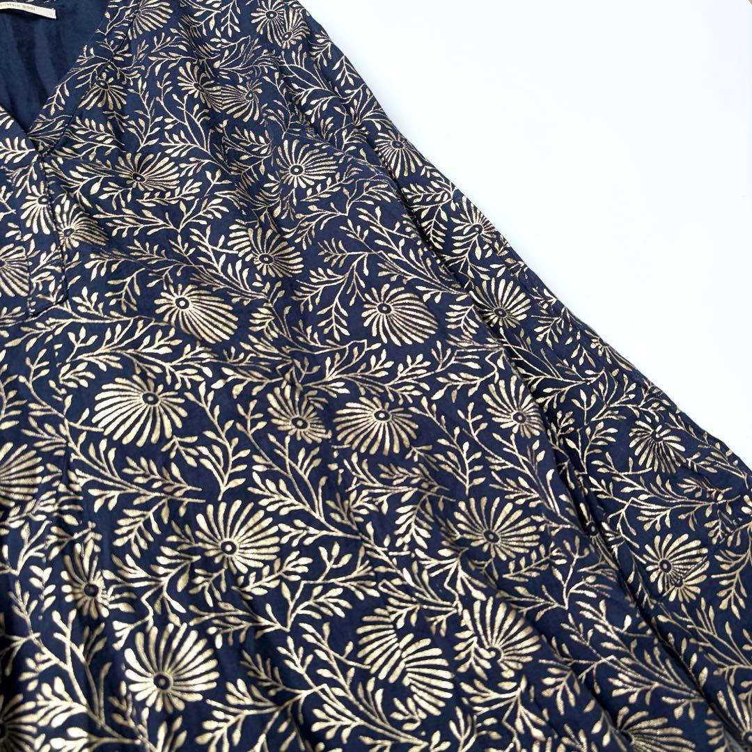 【美品】ヌキテパ　コットンボイルフォイルフラワープリントパネルドレス　M