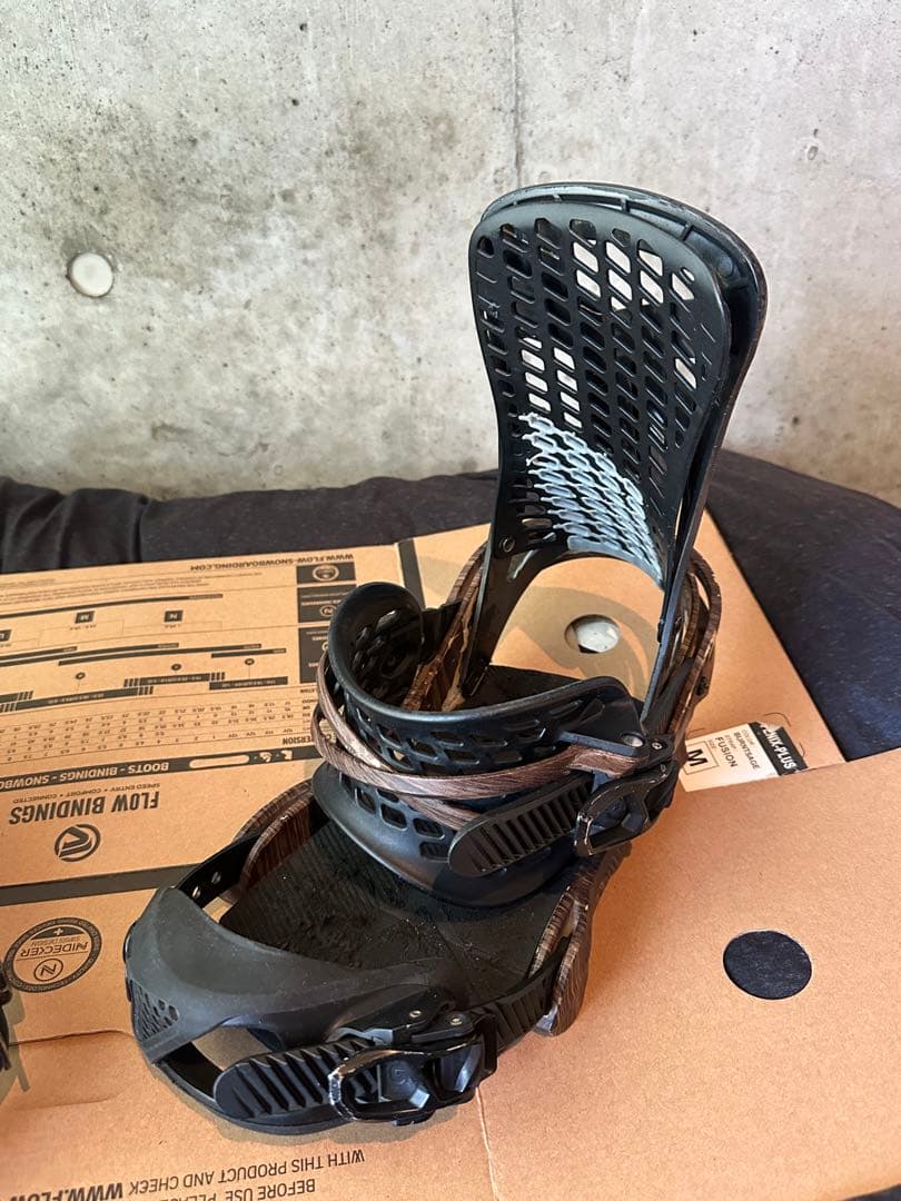 Burton バートンGENESIS ジェネシス　ビンディング　Re:Flex