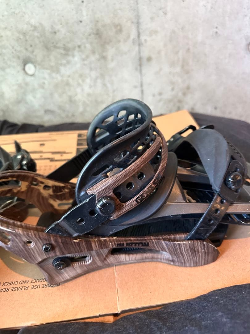 Burton バートンGENESIS ジェネシス　ビンディング　Re:Flex