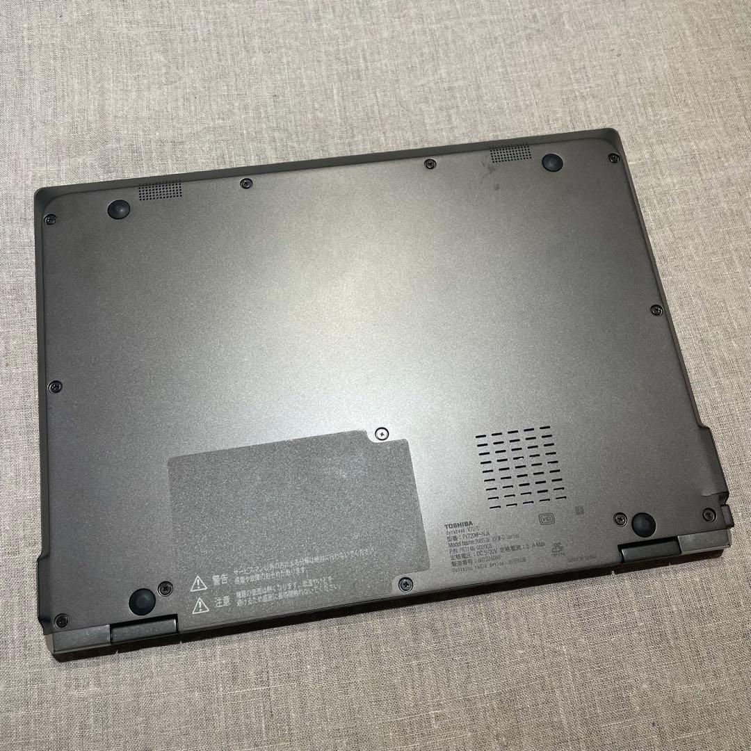 Windowsノート本体 dynabook V72 i5-7200U/8GB/256GB SSD