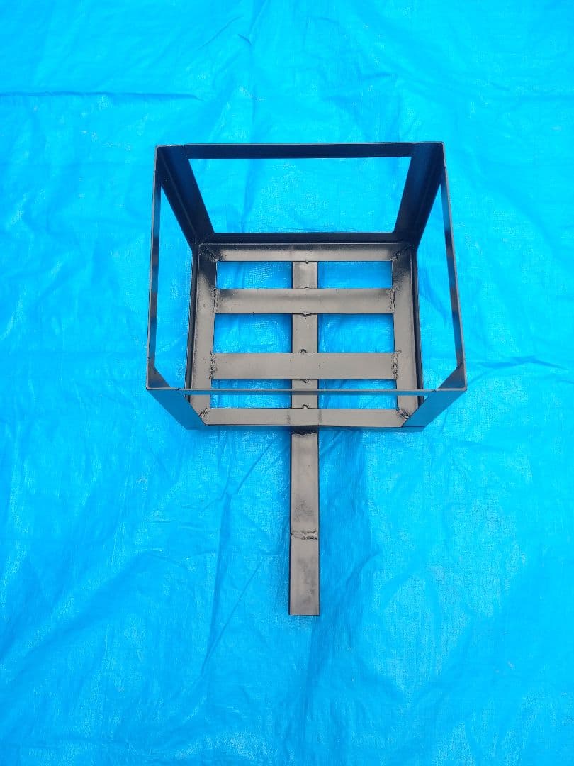 ヒッチメンバー用！灯油缶ラック・キャリア！ポリタンク