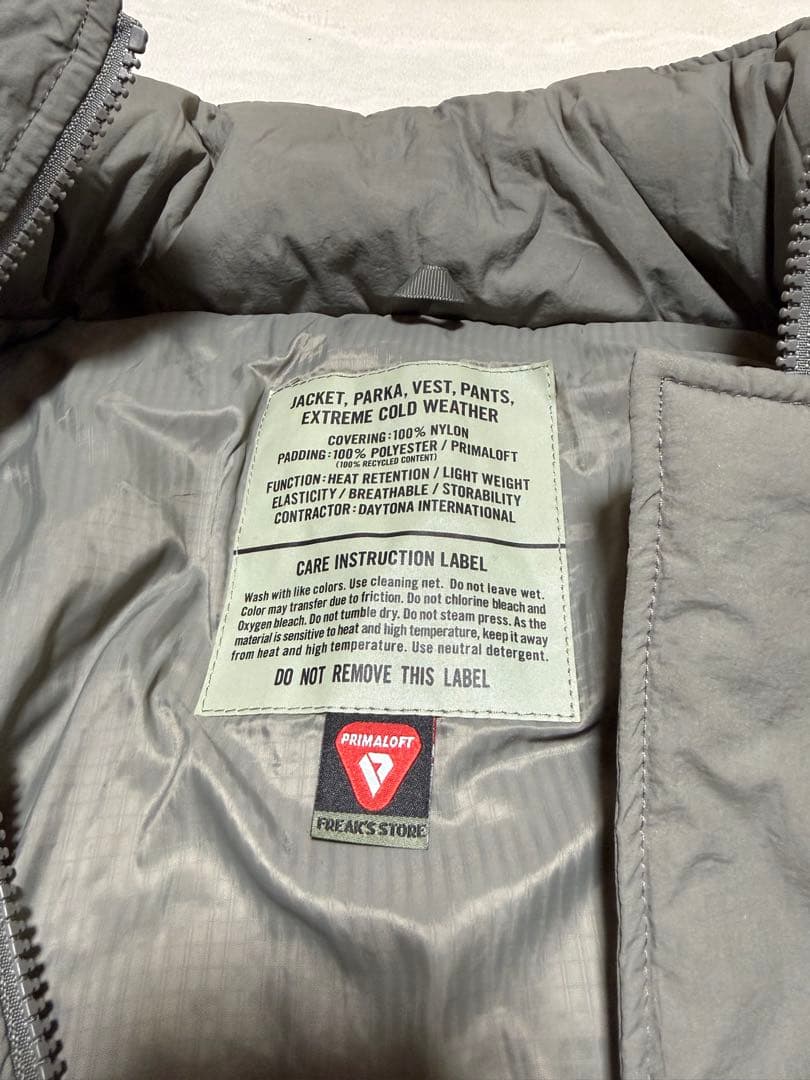 フリークストア　プリマロフト　モンスターパーカー　オリーブM