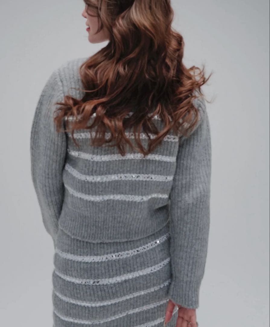 【美品】shéller♡スパンコールニットカーディガン