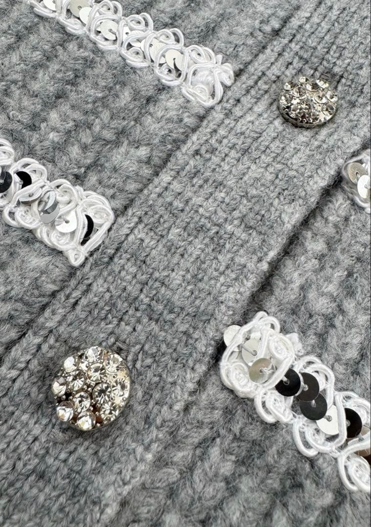 【美品】shéller♡スパンコールニットカーディガン