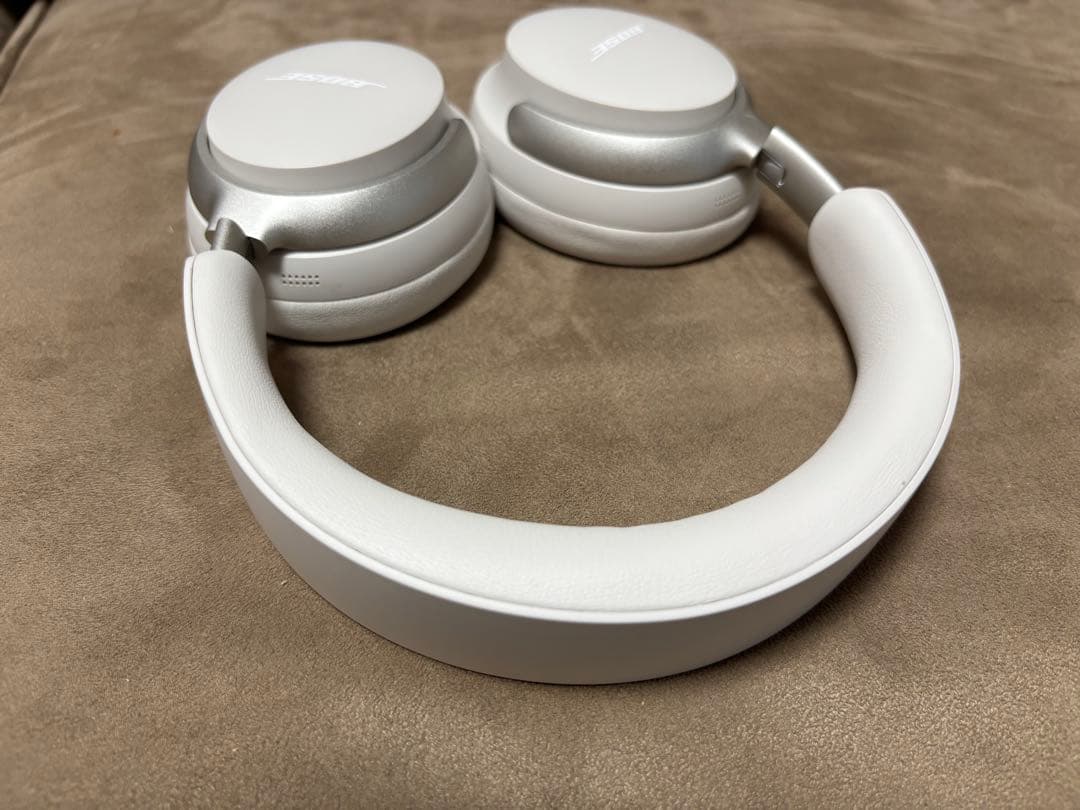 (ほぼ新品)Bose QuietComfort Ultra ワイヤレスヘッドホン
