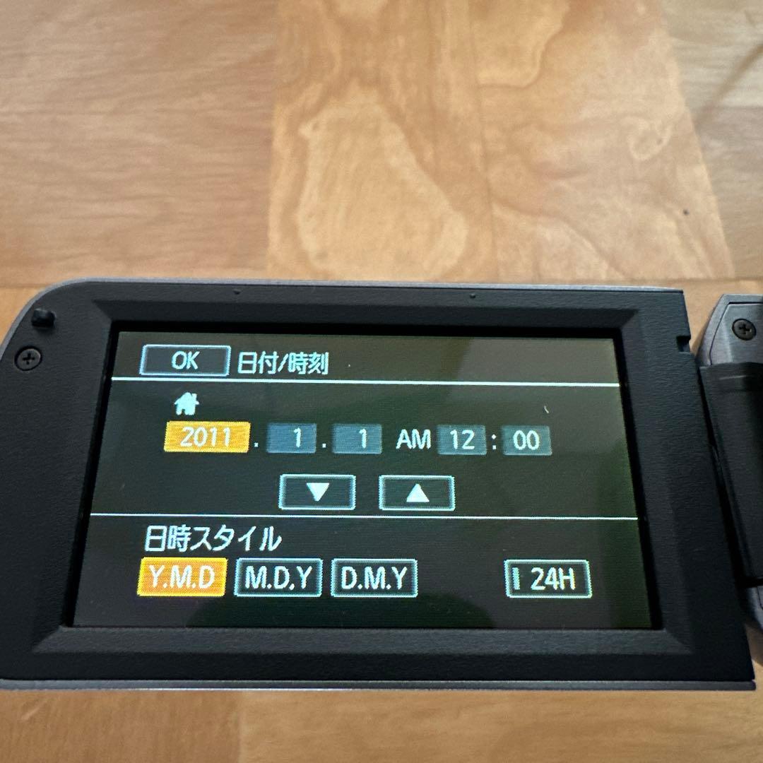 Canon ivIs HF R21 2011年製