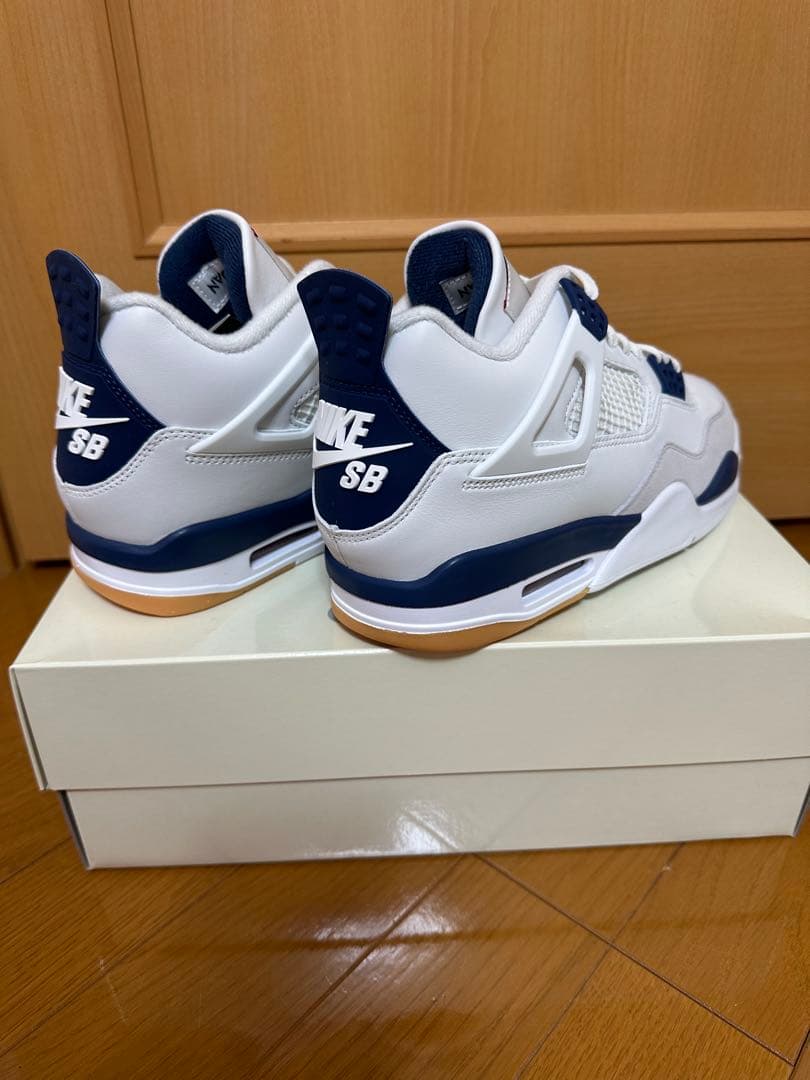 【新品】Nike SB Air Jordan 4 Retro SP