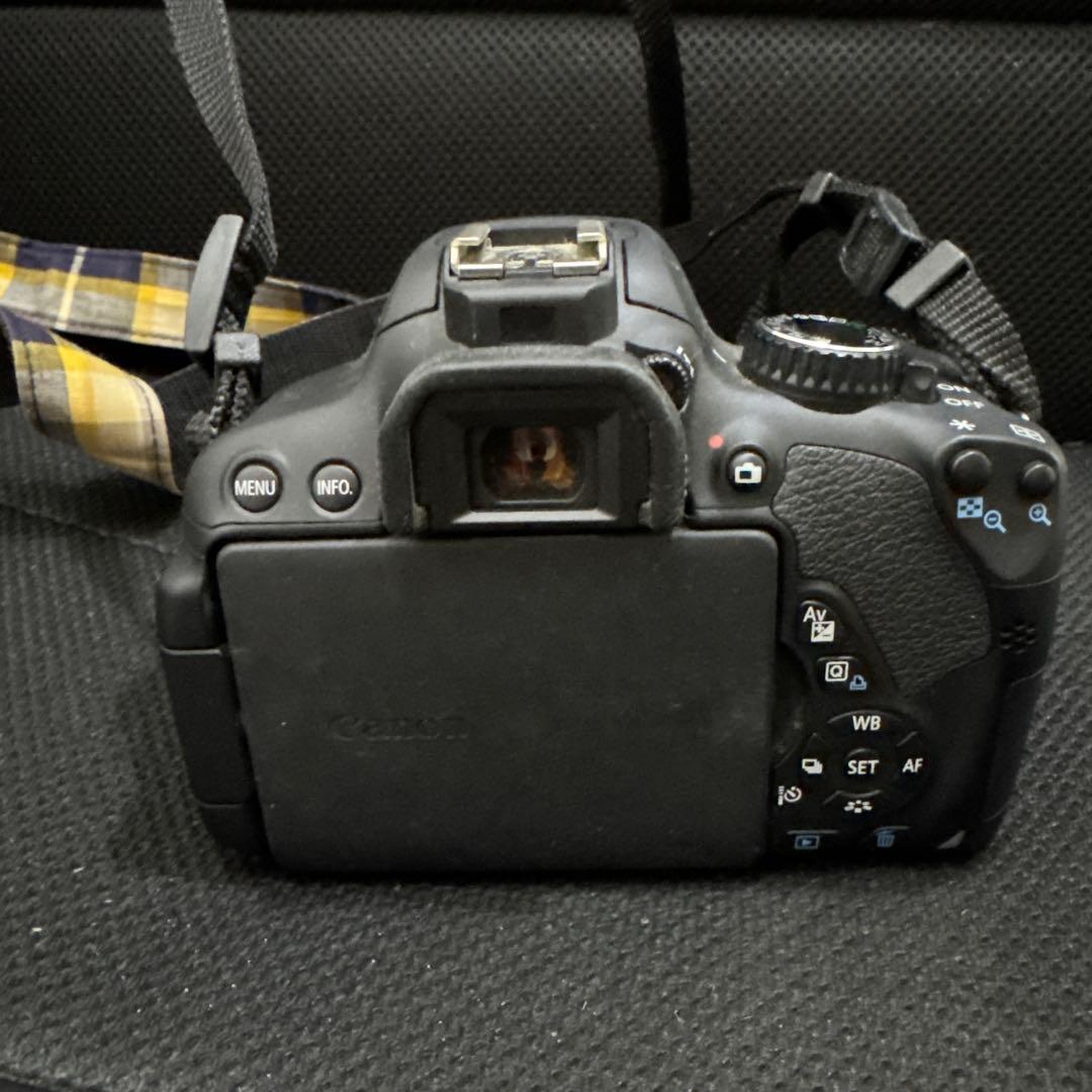 Canon EOS Kiss X6i レンズキット