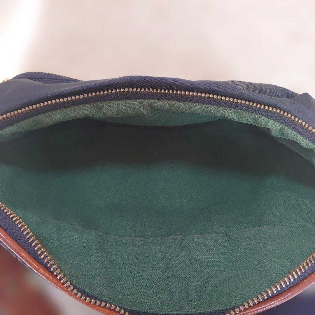 週末限定価格　フェリージ 799/10 ボディバッグ ネイビー