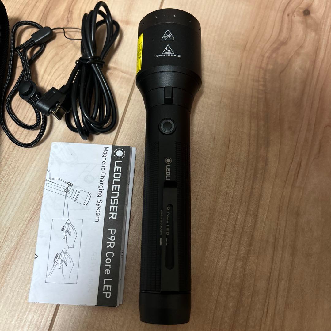 LEDLENSER P9R CORE LEP レッドレンザー