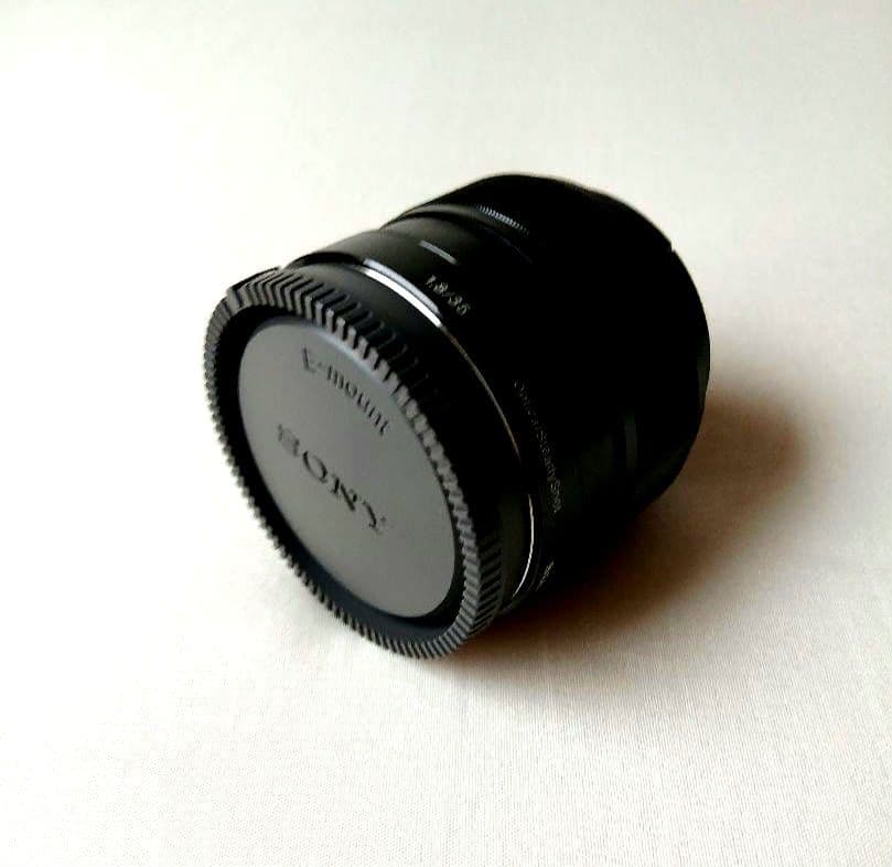 SONY α6000 ミラーレスカメラ 　&未使用バッテリー、レンズフィルター
