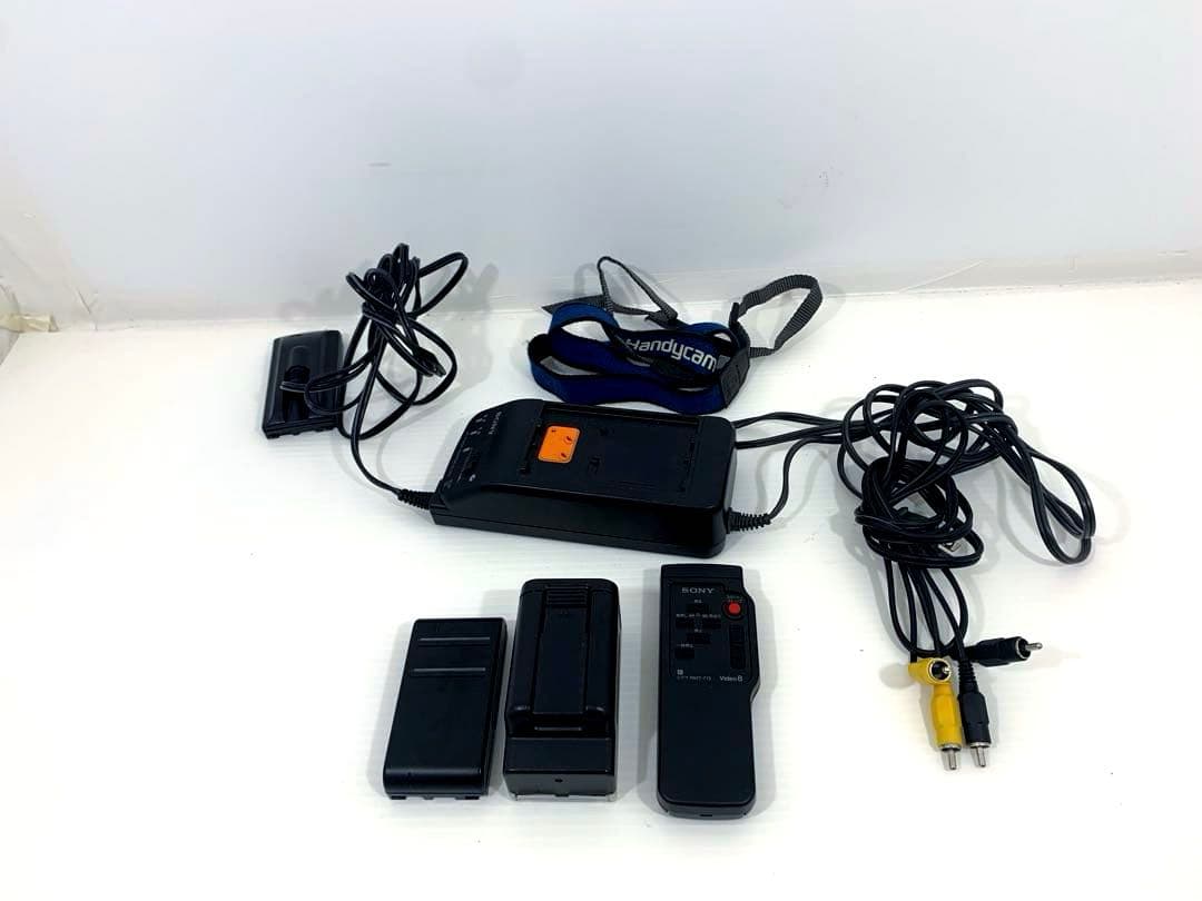 SONY Handycam Video8 CCD-TR270PK 化粧箱アリ
