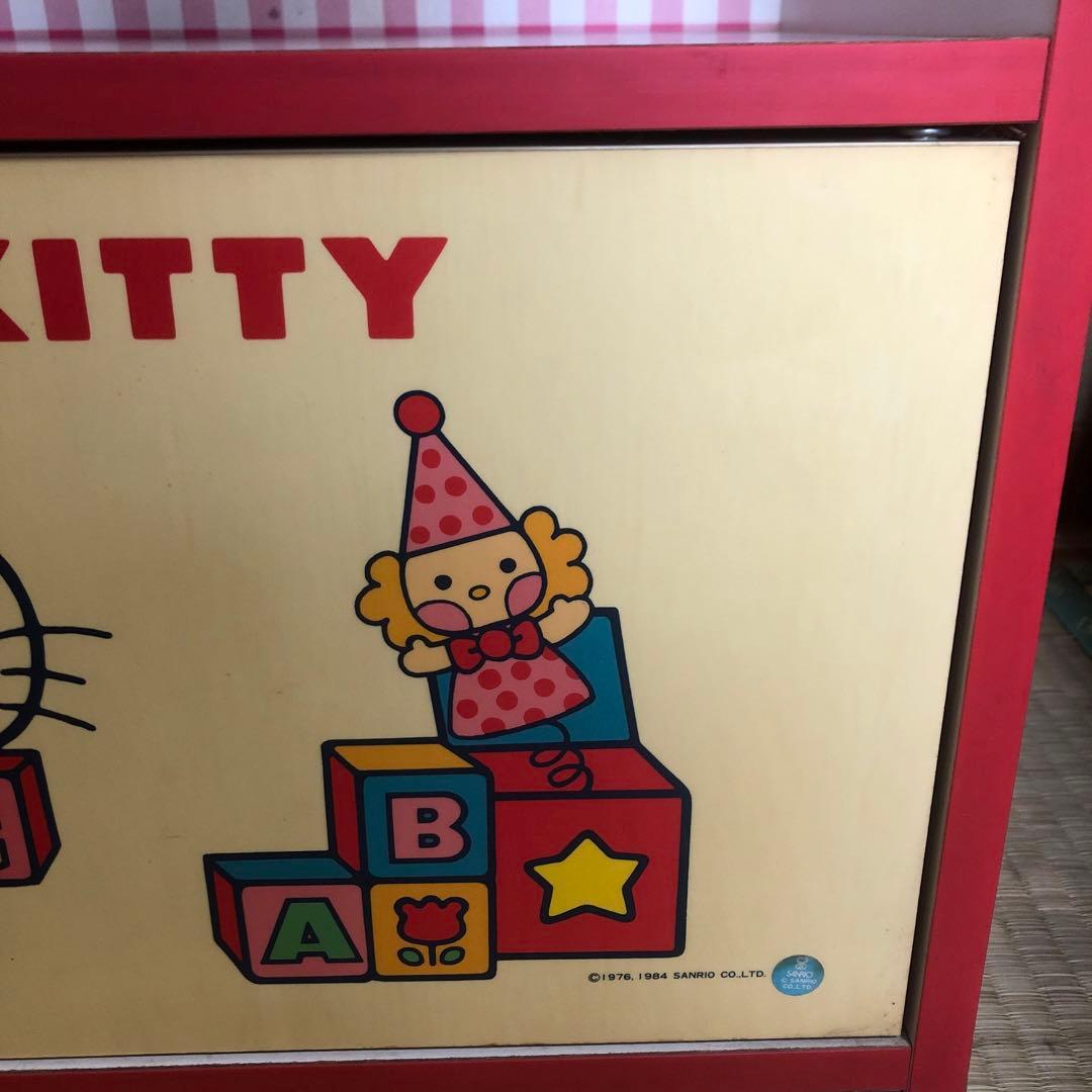 ❗️当時物❗️ハローキティ　1984 収納棚　✨