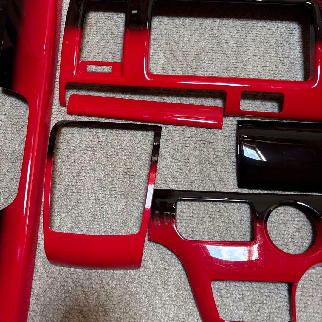 ハイエース　200系 DX ヘリオス 内装トリムパーツ 赤黒セット