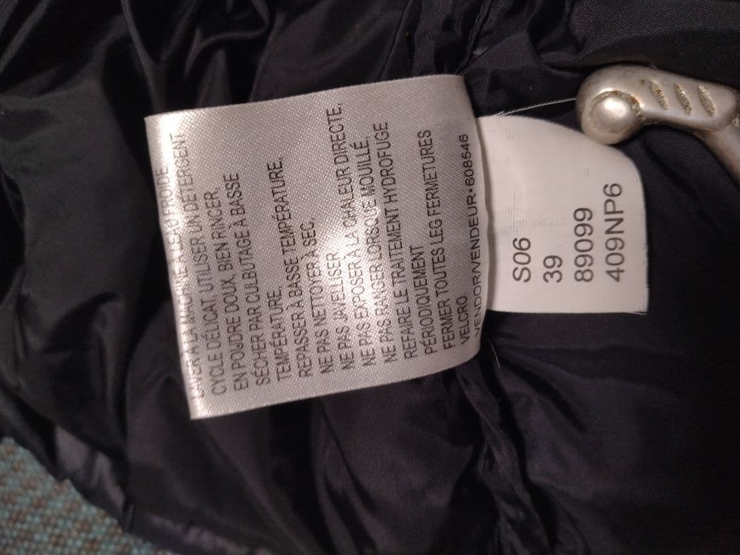 ノースフェイスヌプシダウンジャケット黒ベストマウンテンパーカーゴアテックスコート