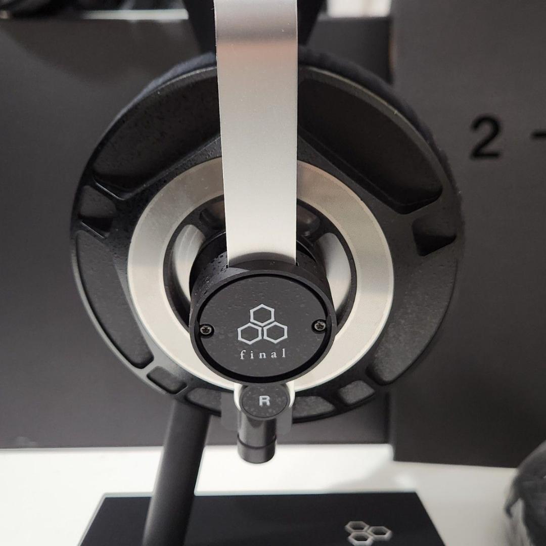 美品 final D8000 FI-D8PAL BLACK 開放型ヘッドホン