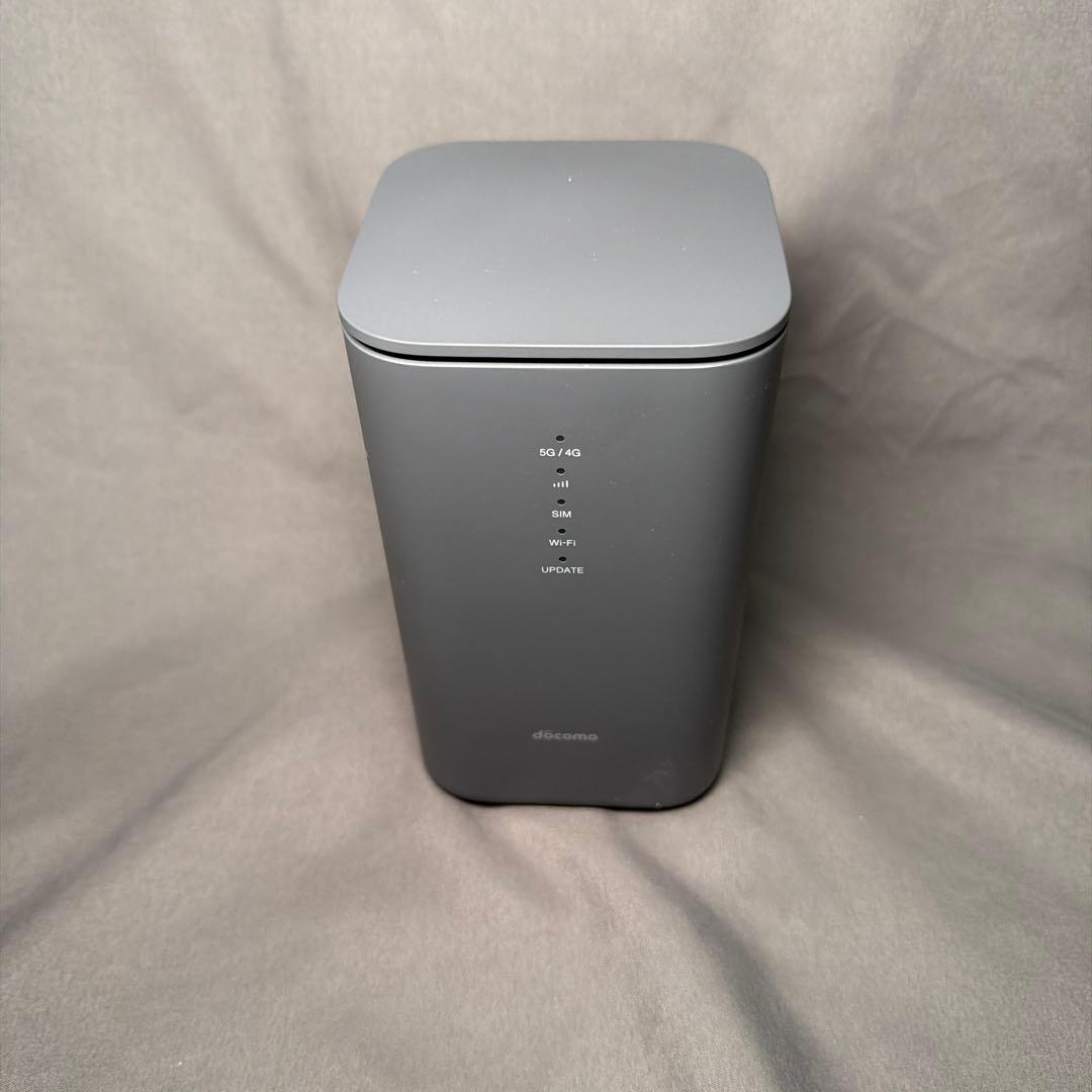 NTTドコモ　5Gホームルーター HR02 SIMフリー