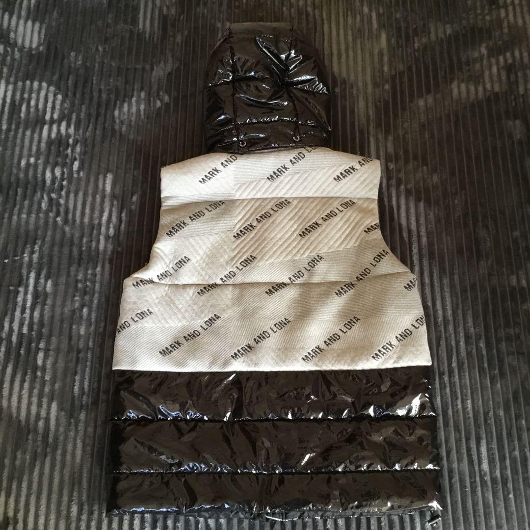 マークアンドロナ ダウンベスト