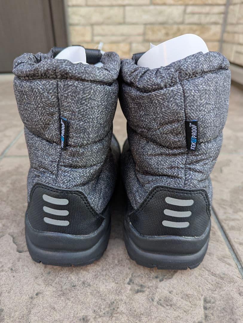 【新品】THE NORTH FACE キッズ ヌプシ ブーツ スノーブーツ 19